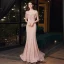 High End Pearl Rosa Durchsichtige Abendkleider 2020 Meerjungfrau Rundhalsausschnitt Ärmellos Strass Perlenstickerei Quaste Sweep / Pinsel Zug Rüschen Festliche Kleider