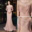 High End Pearl Rosa Durchsichtige Abendkleider 2020 Meerjungfrau Rundhalsausschnitt Ärmellos Strass Perlenstickerei Quaste Sweep / Pinsel Zug Rüschen Festliche Kleider