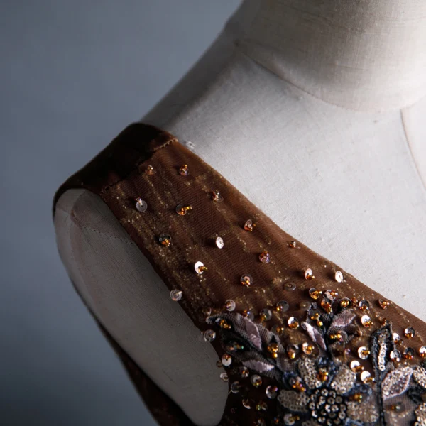 Best Brown Dancing Prom Dresses 2020 Ball Gown V-Neck Sleeveless Appliques Lace Beading Sequins Glitter Tulle Floor-Length / Long Backless Ruffle Formal Dresses