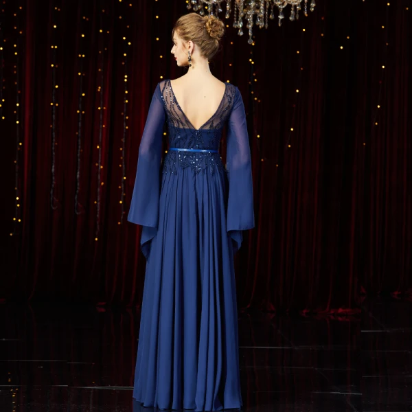 High End Marineblau Chiffon Abendkleider 2020 A Linie Durchsichtige Eckiger Ausschnitt Lange Ärmel Feder Stoffgürtel Pailletten Perlenstickerei Lange Rüschen Rückenfreies Festliche Kleider