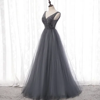 Meilleur Gris Dansant Robe De Bal 2020 Princesse V Cou Sans Manches Perlage Longue Volants Dos Nu Robe De Ceremonie