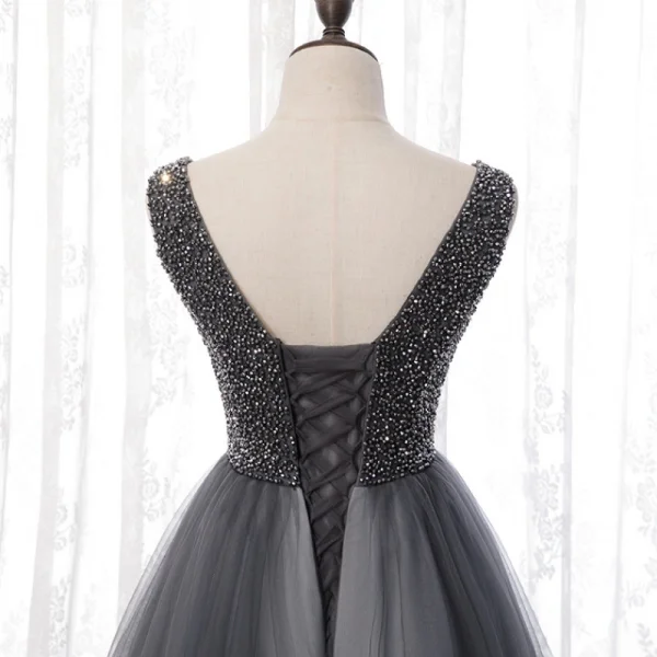 Best Grey Dancing Prom Dresses 2020 A-Line / Princess V-Neck Sleeveless Beading Floor-Length / Long Ruffle Backless Formal Dresses