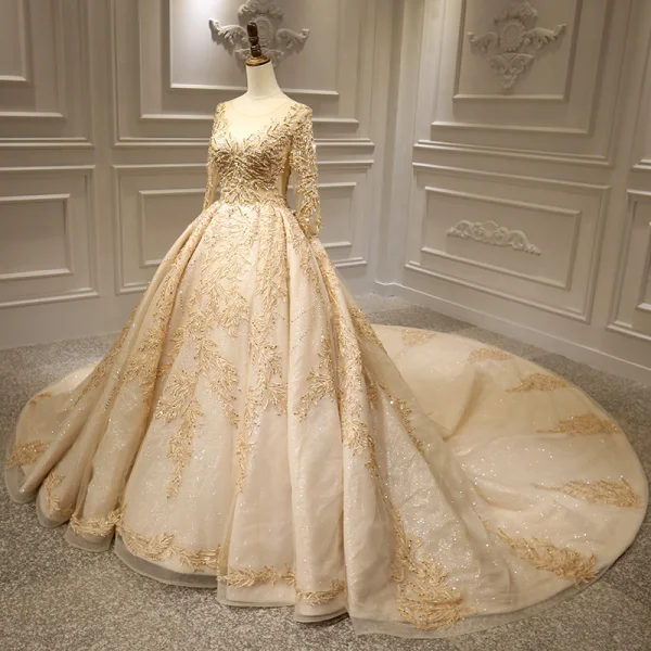 Stunning Gold Bridal Wedding Dresses 2020 Ball Gown See-through Scoop Neck Long Sleeve Backless Appliques Lace Handmade  Beading Glitter Tulle Royal Train Ruffle