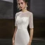 Élégant Blanche Satin Robe De Soirée 2020 Trompette / Sirène Transparentes Encolure Dégagée 1/2 Manches Perlage Perle Paillettes Train De Balayage Robe De Ceremonie