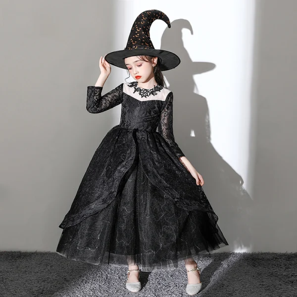 Halloween Cosplay Noire Robe Ceremonie Fille Avec Châle 2020 Robe Boule Encolure Dégagée Manches Longues Appliques En Dentelle Longueur Cheville Volants
