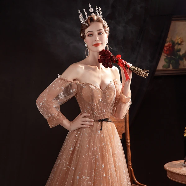 Étoile Marron Robe De Bal 2020 Princesse De l'épaule Gonflée Manches Longues Longue Volants Dos Nu Robe De Ceremonie