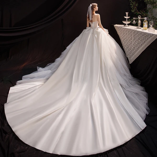 Modest / Simple Champagne Satin Bridal Wedding Dresses 2020 Ball Gown Strapless Sleeveless Backless Beading Cathedral Train Ruffle