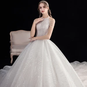Asequible Marfil Boda Vestidos De Novia 2020 Ball Gown Scoop Escote Sin Mangas Sin Espalda Rebordear Lentejuelas Cathedral Train Ruffle