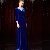 Proste / Simple Królewski Niebieski Welur Zima Sukienki Wieczorowe 2020 Princessa V-Szyja 3/4 Rękawy Rhinestone Szarfa Długie Wzburzyć Sukienki Wizytowe