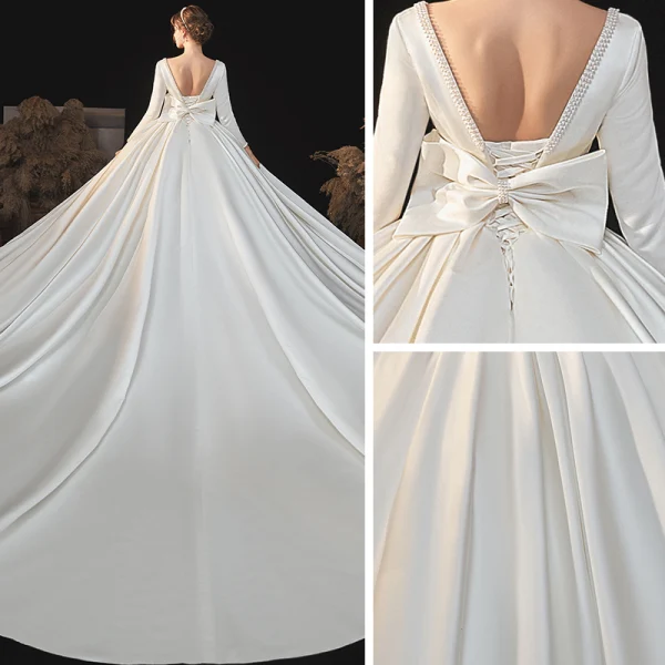 Schlicht Ivory / Creme Satin Hochzeits Brautkleider / Hochzeitskleider 2020 Ballkleid Eckiger Ausschnitt Lange Ärmel Rückenfreies Schleife Perlenstickerei Perle Kathedrale Schleppe Rüschen