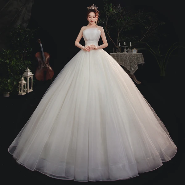 Modest / Simple Ivory Bridal Wedding Dresses 2020 A-Line / Princess Strapless Sleeveless Backless Cathedral Train Ruffle