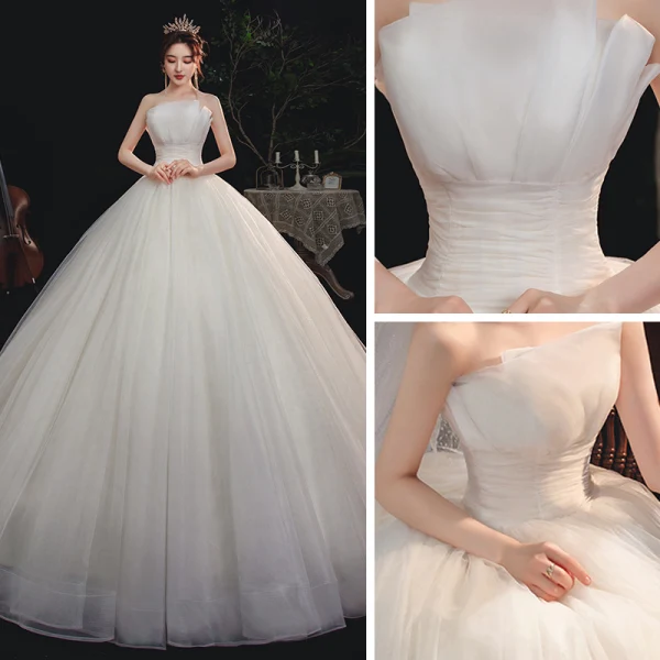 Modest / Simple Ivory Bridal Wedding Dresses 2020 A-Line / Princess Strapless Sleeveless Backless Cathedral Train Ruffle