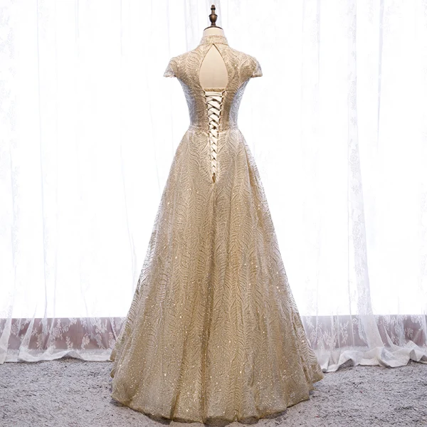 Vintage Gold Tanzen Ballkleider 2020 A Linie Stehkragen Kurze Ärmel Perlenstickerei Glanz Tülle Lange Rüschen Rückenfreies Festliche Kleider