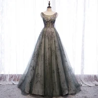 Eleganckie Szary Przezroczyste Sukienki Na Bal 2020 Princessa Wycięciem Bez Rękawów Cekiny Frezowanie Trenem Sweep Wzburzyć Bez Pleców Sukienki Wizytowe