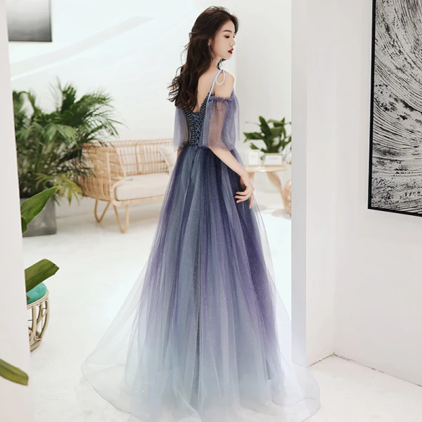 Élégant Bleu Marine Dégradé De Couleur Dansant Robe De Bal 2020 Princesse Bretelles Spaghetti Manches Courtes Perlage Glitter Tulle Longue Volants Dos Nu Robe De Ceremonie