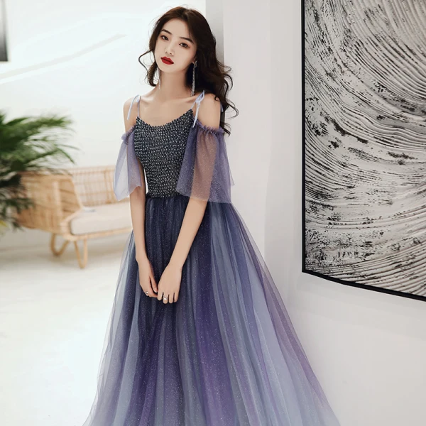 Élégant Bleu Marine Dégradé De Couleur Dansant Robe De Bal 2020 Princesse Bretelles Spaghetti Manches Courtes Perlage Glitter Tulle Longue Volants Dos Nu Robe De Ceremonie