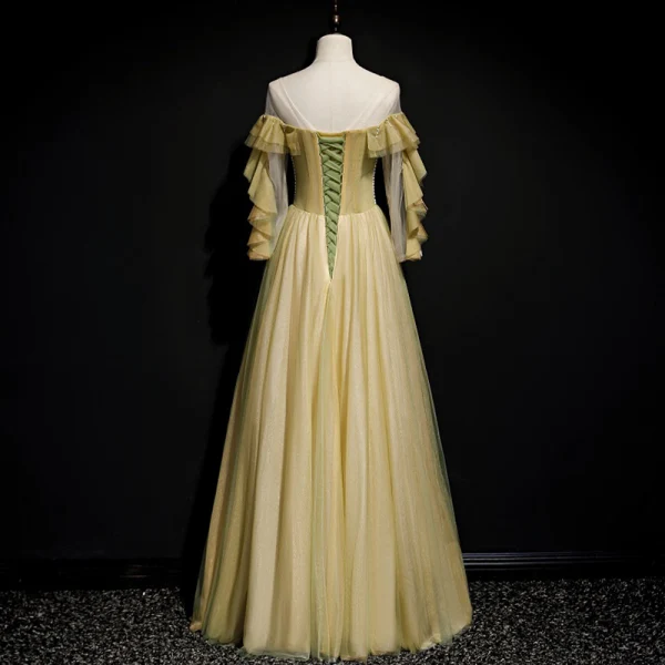 Meilleur Jonquille Dansant Robe De Bal 2020 Princesse Transparentes Encolure Dégagée Manches Longues Perlage Paillettes Longue Volants Dos Nu Robe De Ceremonie
