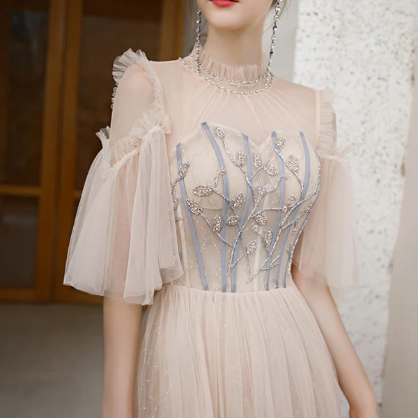 High End Champagner Tanzen Ballkleider 2020 A Linie Durchsichtige Stehkragen Kurze Ärmel Perlenstickerei Sweep / Pinsel Zug Rüschen Rückenfreies Festliche Kleider