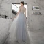 Haut de Gamme Bleu Ciel Robe De Bal 2020 Princesse Transparentes Encolure Dégagée Sans Manches Perlage Faux Diamant Glitter Tulle Train De Balayage Volants Dos Nu