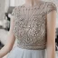 Haut de Gamme Bleu Ciel Robe De Bal 2020 Princesse Transparentes Encolure Dégagée Sans Manches Perlage Faux Diamant Glitter Tulle Train De Balayage Volants Dos Nu