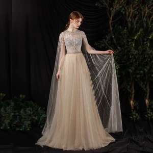 Illusion Champagne Genomskinliga Röda Mattan Aftonklänningar 2020 Prinsessa Urringning Ärmlös Beading Glittriga Glitter Tyll Långa Ruffle Formella Klänningar