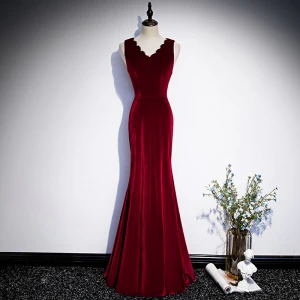 Simple Bordeaux Velour Hiver Robe De Soirée 2020 Trompette Sirène V Cou Sans Manches Longue Volants Robe De Ceremonie