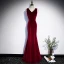 Modest / Simple Burgundy Velour Winter Evening Dresses  2020 Trumpet / Mermaid V-Neck Sleeveless Floor-Length / Long Ruffle Formal Dresses