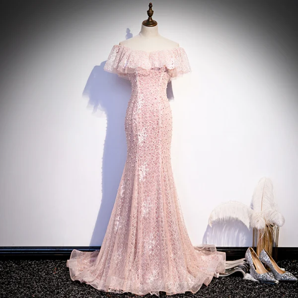 Meilleur Perle Rose Dentelle Robe De Soirée 2020 Trompette / Sirène De l'épaule Manches Courtes Perlage Train De Balayage Volants Dos Nu Robe De Ceremonie