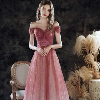 Elegant Burgundy Gradient Color Dancing Prom Dresses 2020 A Line Princess Off The Shoulder Short Sleeve Glitter Tulle Floor Length Long Ruffle Backless Formal Dresses
