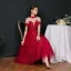 Vintage / Originale Bordeaux Dansant Robe De Bal 2020 Princesse Transparentes Col Haut Manches Courtes Appliques En Dentelle Perlage Thé Longueur Volants Dos Nu