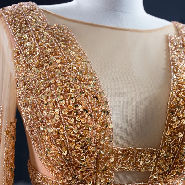 Luxe Orange Tapis rouge Robe De Soirée 2020 Princesse Transparentes Encolure Dégagée Manches Longues Fait main Perlage Paillettes Tribunal Train Volants Dos Nu