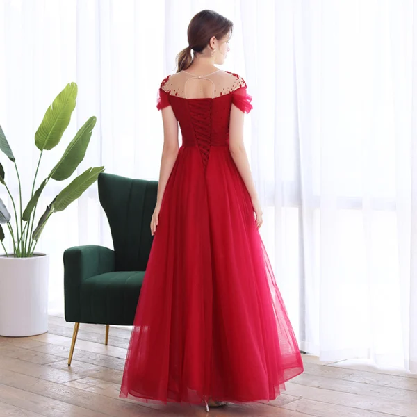Elegant Burgundy Dancing Prom Dresses 2020 A-Line / Princess See-through Scoop Neck Short Sleeve Beading Floor-Length / Long Ruffle Backless Formal Dresses