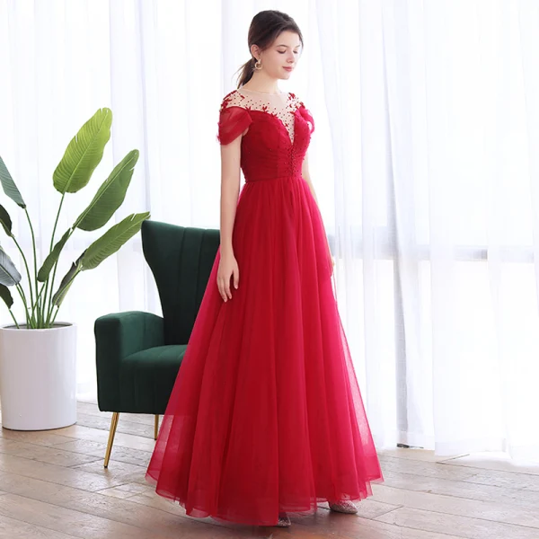 Elegant Burgundy Dancing Prom Dresses 2020 A-Line / Princess See-through Scoop Neck Short Sleeve Beading Floor-Length / Long Ruffle Backless Formal Dresses