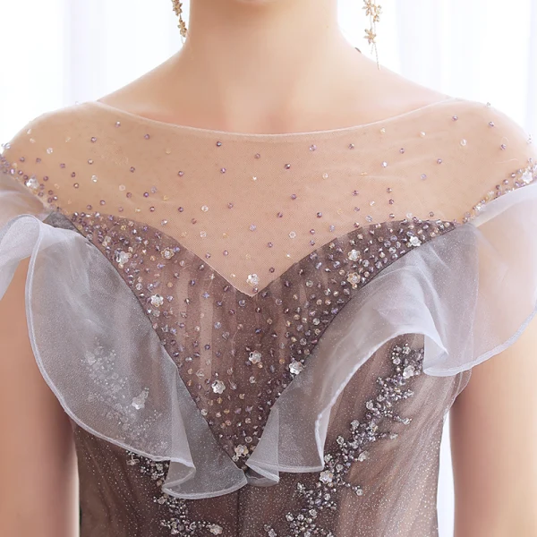 Élégant Marron Dansant Robe De Bal 2020 Princesse Transparentes Encolure Carrée Sans Manches Perlage Glitter Tulle Longue Volants Dos Nu Robe De Ceremonie