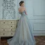 Chic Gris Robe De Bal 2020 Princesse De l'épaule Manches Courtes Perlage Glitter Tulle Train De Balayage Volants Dos Nu Robe De Ceremonie