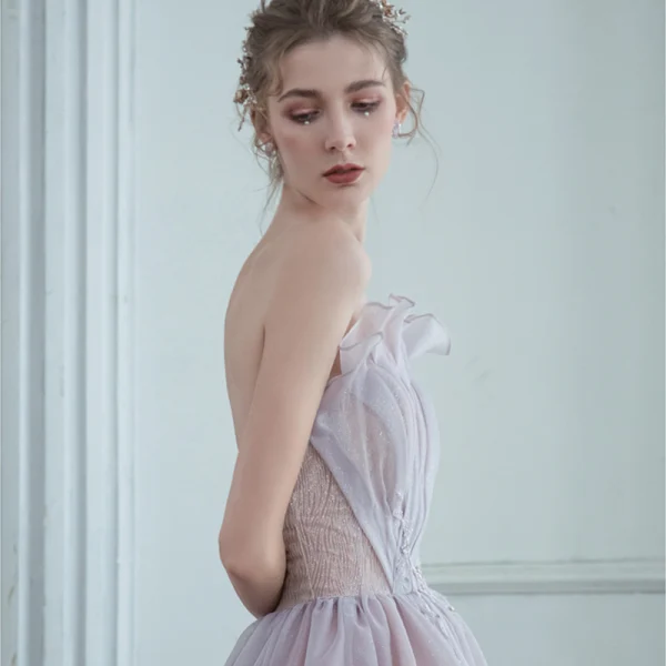 Elegant Lavendel Dancing Ballkjoler 2020 Prinsesse Kjæreste Uten Ermer Beading Glitter Tyll Lange Buste Ryggløse Formelle Kjoler