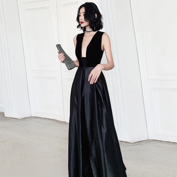 Sexy Black Satin Dancing Prom Dresses 2020 A-Line Princess Deep V-Neck Sleeveless Long Sexy Black Satin Dancing Prom Dresses 2020 A-Line Princess Deep V-Neck Sleeveless Long