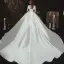 Simple Satin La Mariée Robe De Mariée 2020 Robe Boule Encolure Carrée Manches Courtes Dos Nu Perlage Chapel Train Volants Ivoire