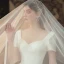 Simple Satin La Mariée Robe De Mariée 2020 Robe Boule Encolure Carrée Manches Courtes Dos Nu Perlage Chapel Train Volants Ivoire