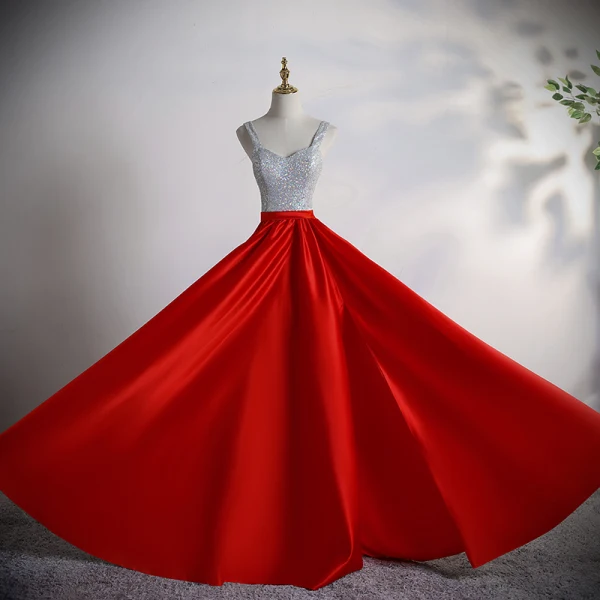 Zwei Töne Silber Rot Satin Ballkleider 2020 A Linie Schultern Ärmellos Pailletten Gespaltete Front Lange Rüschen Rückenfreies Festliche Kleider