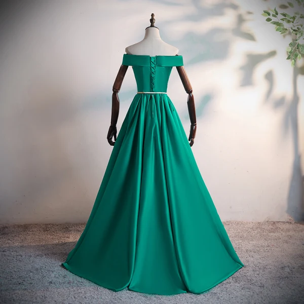 Schlicht Dunkelgrün Satin Tanzen Ballkleider 2020 A Linie Off Shoulder Kurze Ärmel Metall Stoffgürtel Gespaltete Front Lange Rückenfreies Festliche Kleider