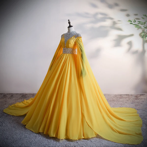 High End Gold Chiffon Ballkleider 2020 Ballkleid Stehkragen Lange Ärmel Perlenstickerei Pailletten Strass Lange Rüschen Rückenfreies Festliche Kleider