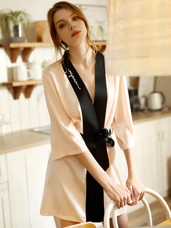 Fashion Black V-Neck 3/4 Sleeve Wedding Bridal Bridesmaid Silk Robes 2020 Embroidered Sash