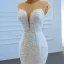 Luxus / Herrlich Weiß Hochzeits Brautkleider / Hochzeitskleider 2020 Meerjungfrau Durchsichtige Tiefer V-Ausschnitt Ärmellos Rückenfreies 3D Spitze Perlenstickerei Sweep / Pinsel Zug Rüschen