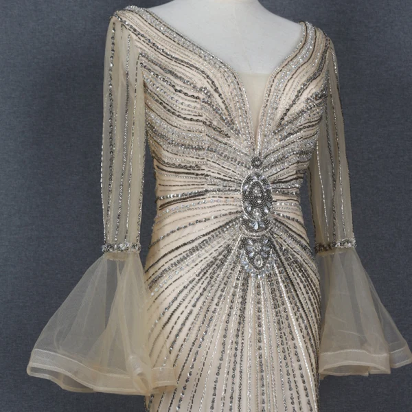 High-end Gold Red Carpet Evening Dresses 2020 Trumpet / Mermaid See-through Deep V-Neck Long Sleeve Bell sleeves Beading Rhinestone Sequins Sweep Train Ruffle Backless Formal Dresses