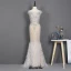 Illusion Champagne Transparentes Tapis rouge Robe De Soirée 2020 Trompette / Sirène Encolure Dégagée Sans Manches Perlage Faux Diamant Plumes Train De Balayage Volants Robe De Ceremonie