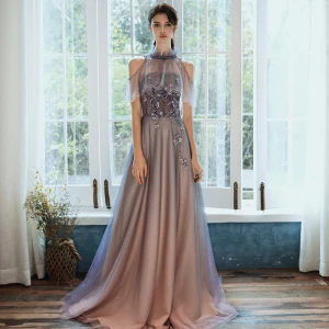 High End Mørk Marineblå Ballkjoler Med Sjal 2020 Prinsesse Strapless Uten Ermer Beading Glitter Tyll Feie Tog Buste Ryggløse Formelle Kjoler