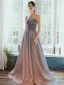 High End Marineblau Ballkleider Mit Schal 2020 A Linie Bandeau Ärmellos Perlenstickerei Glanz Tülle Sweep / Pinsel Zug Rüschen Rückenfreies Festliche Kleider