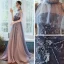 High End Marineblau Ballkleider Mit Schal 2020 A Linie Bandeau Ärmellos Perlenstickerei Glanz Tülle Sweep / Pinsel Zug Rüschen Rückenfreies Festliche Kleider