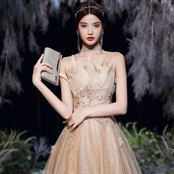 Charming Gold Dancing Prom Dresses 2020 A-Line / Princess Strapless Sleeveless Beading Glitter Tulle Floor-Length / Long Ruffle Backless Formal Dresses